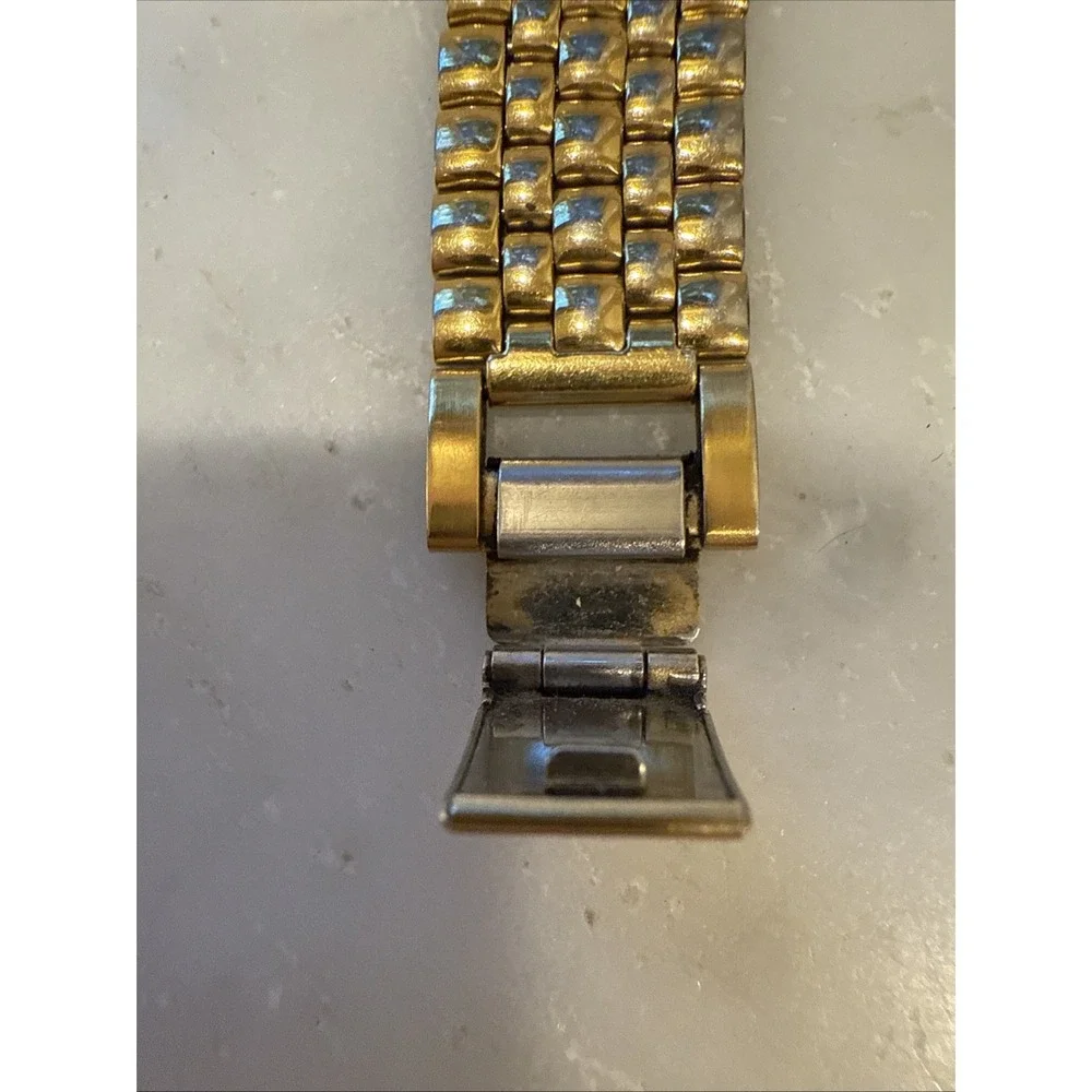 GUEN WRIST WATCH - QUARTZ R/G‎ 236 Y121
